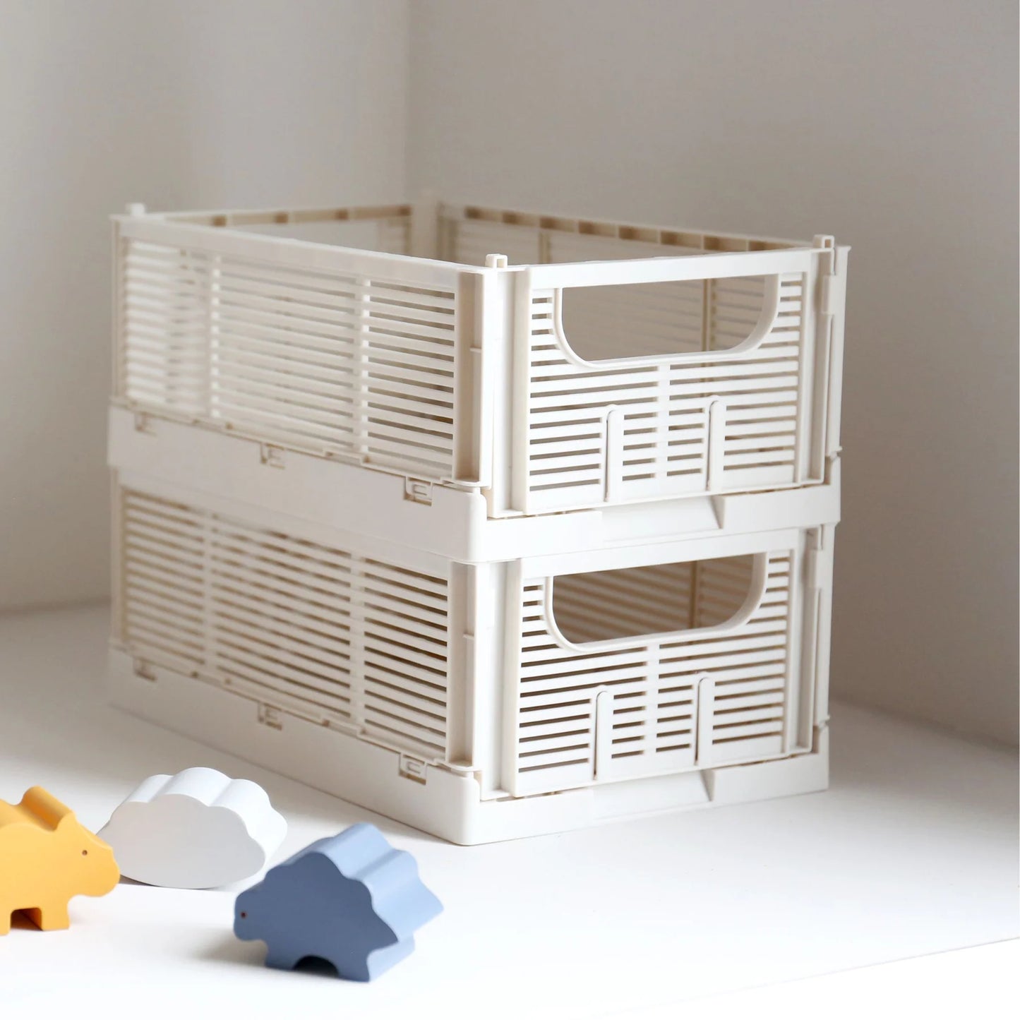 Designstuff - Linear Collapsible Crate - M - Chalk (set Of 2)