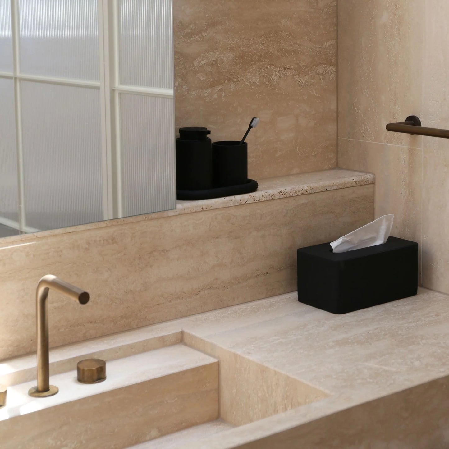 Designstuff - Arc Tissue Box - Rectangle - Black