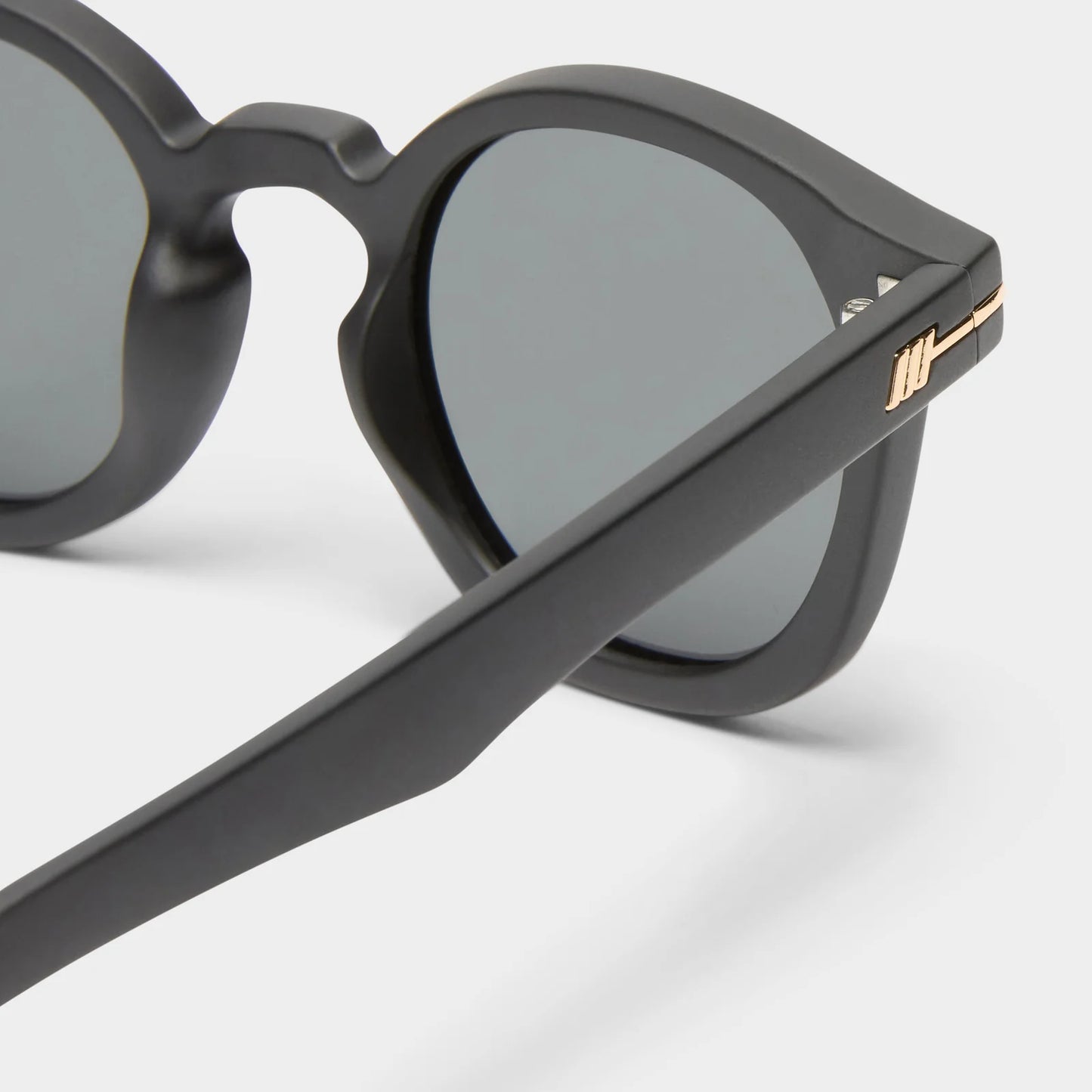 Le Specs - Hoodwinked - Matte Black