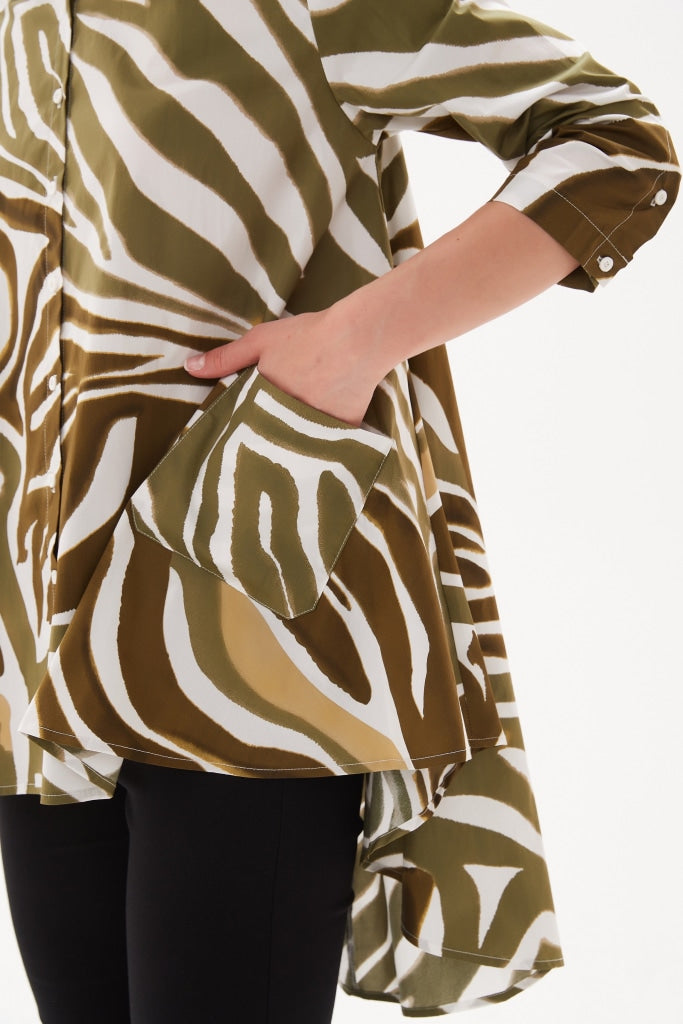 Tirelli - Print Swing Back Shirt Monstera Apparel & Accessories > Clothing Shirts Tops