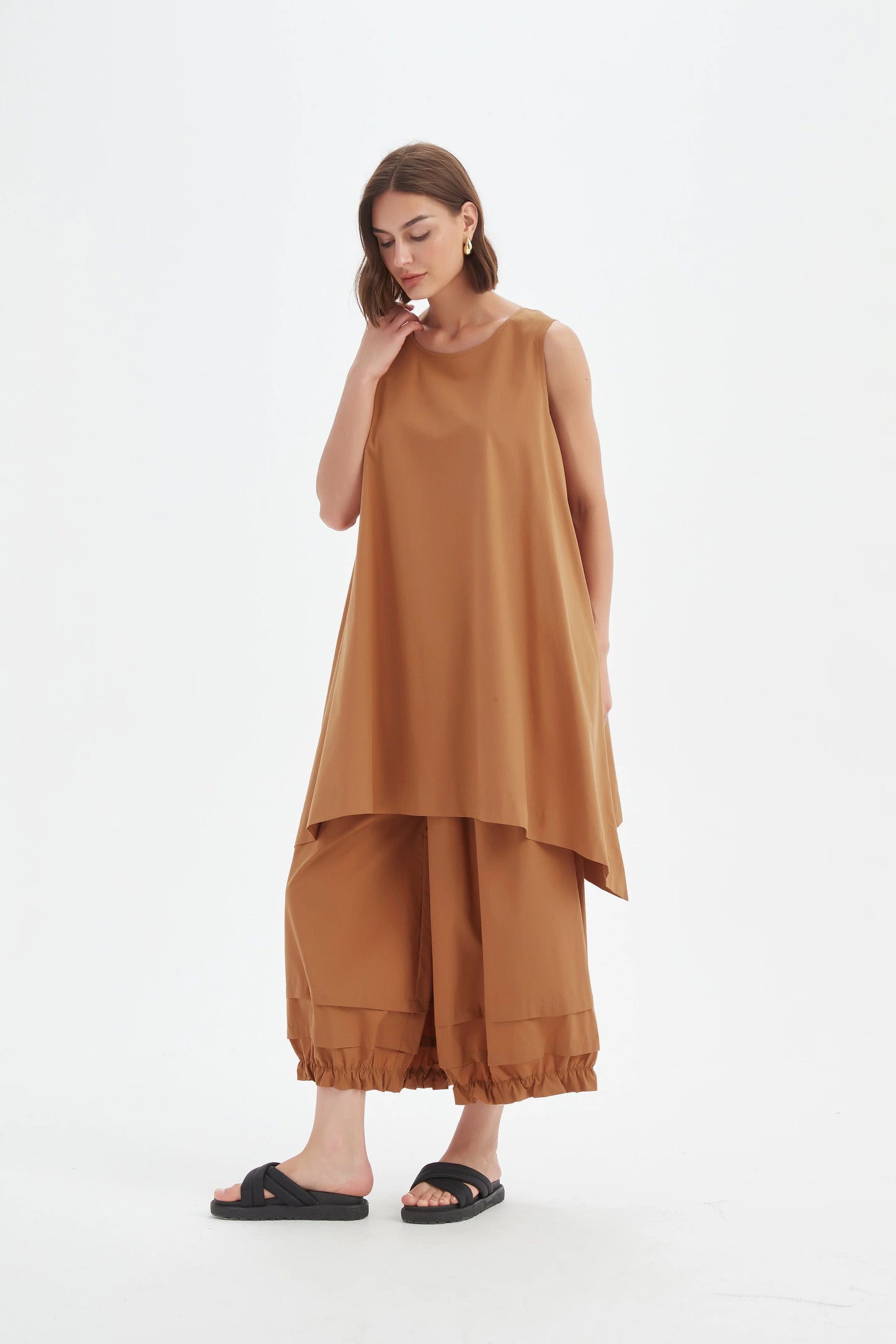 Tirelli - Sleeveless Swing Top - Russet