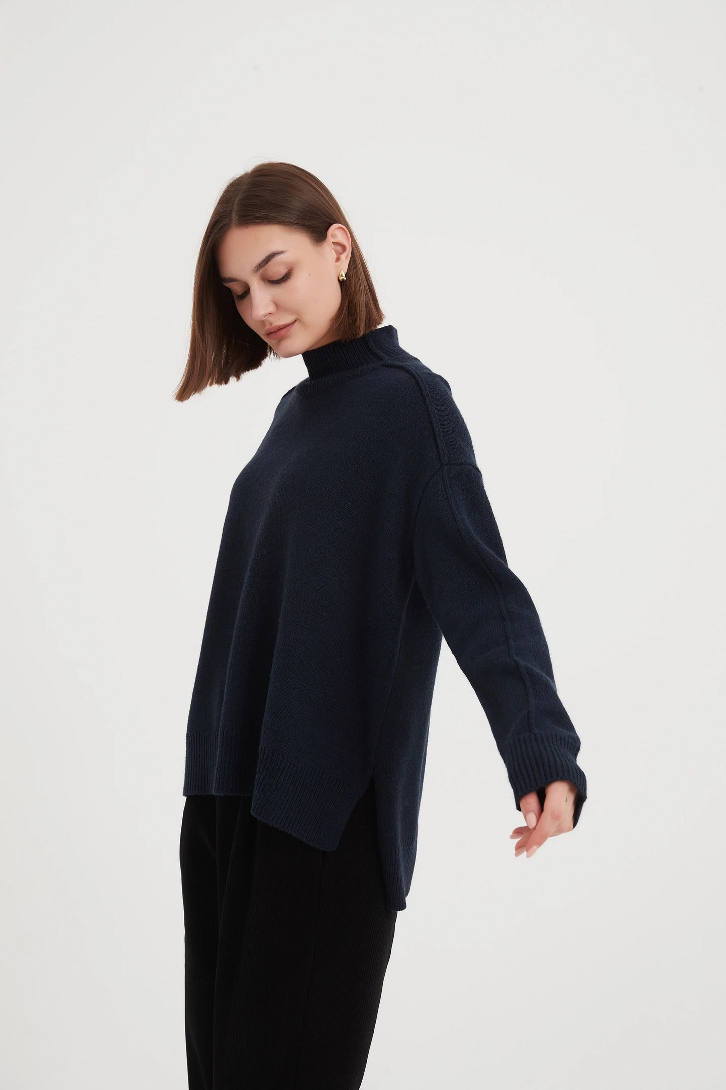 Tirelli - Turtle Neck Boxy Knit - Navy