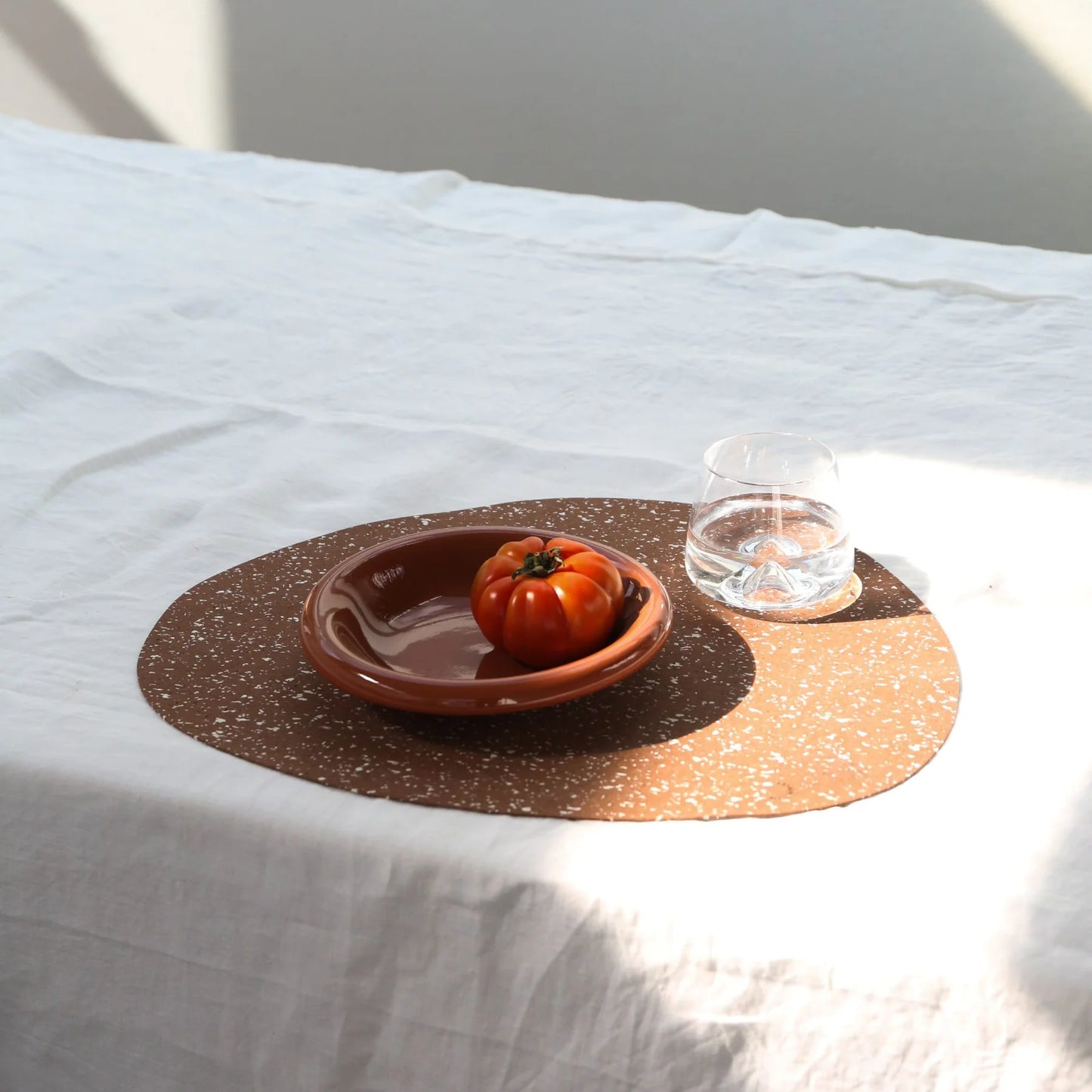 Designstuff - Speckle Placemat - Curved - Camel