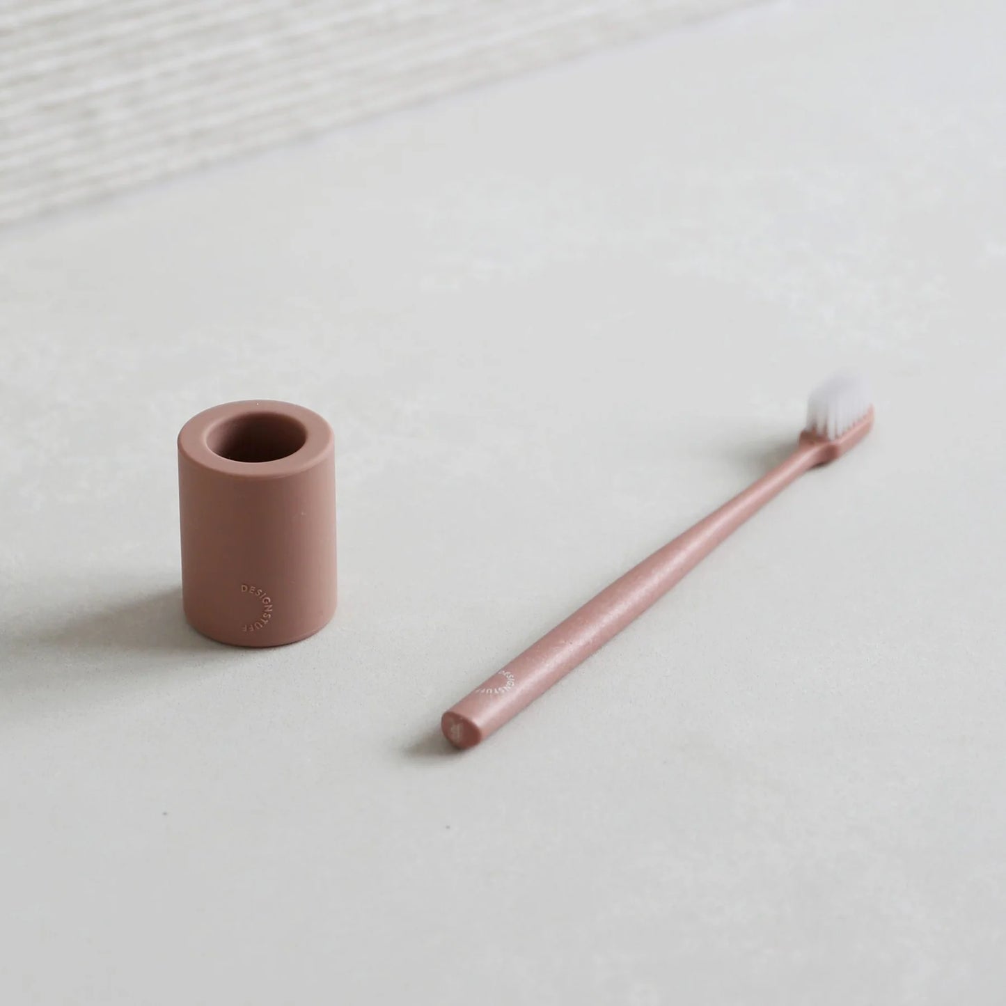 Designstuff - Wheatstraw Toothbrush - Clay
