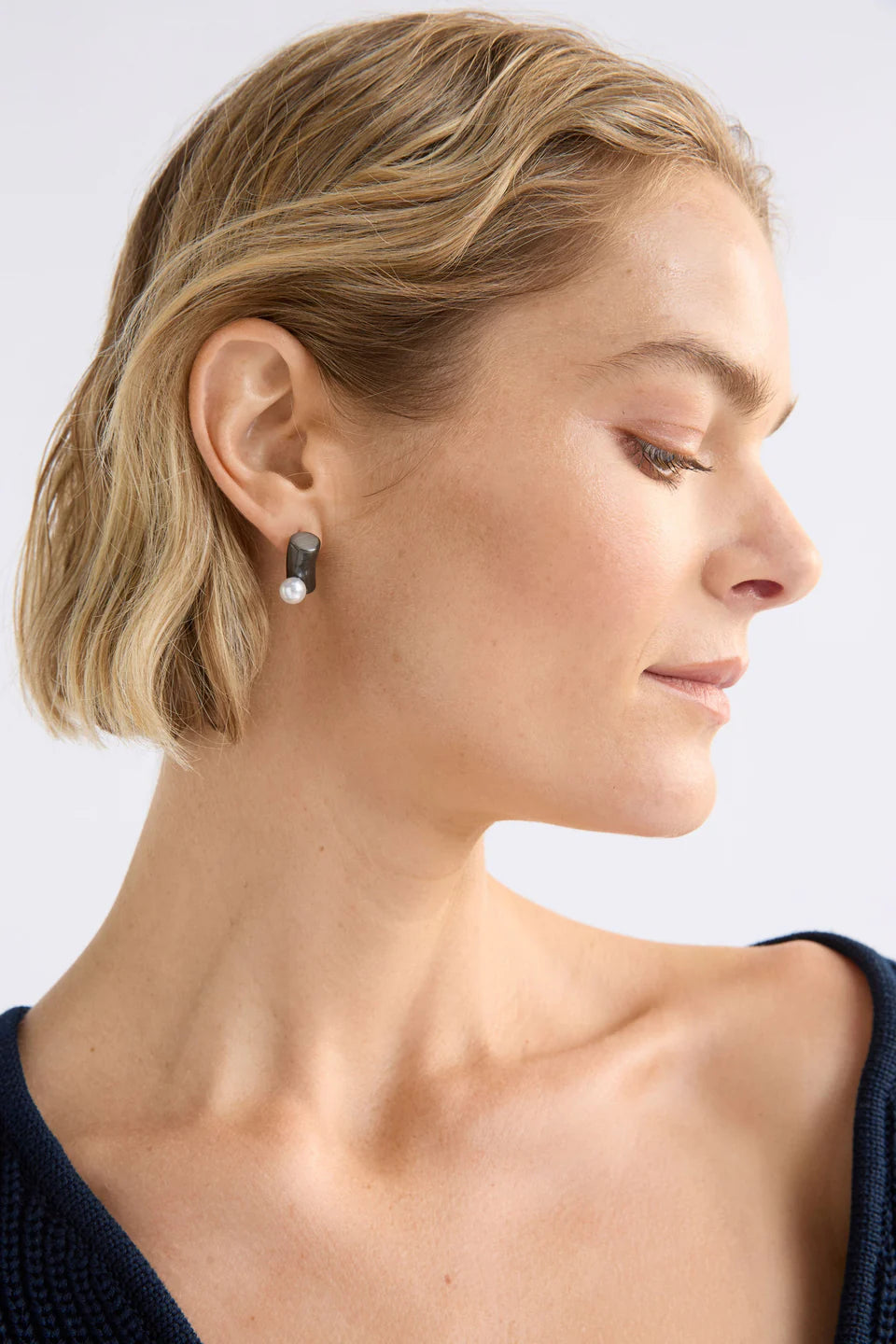 Elk The Label - Ahas Stud Earring - Gunmetal