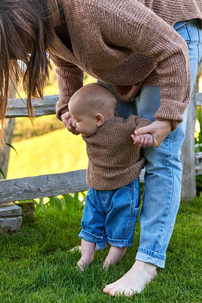 Maxted - V Neck Ribbed Pullover - Brown Twist