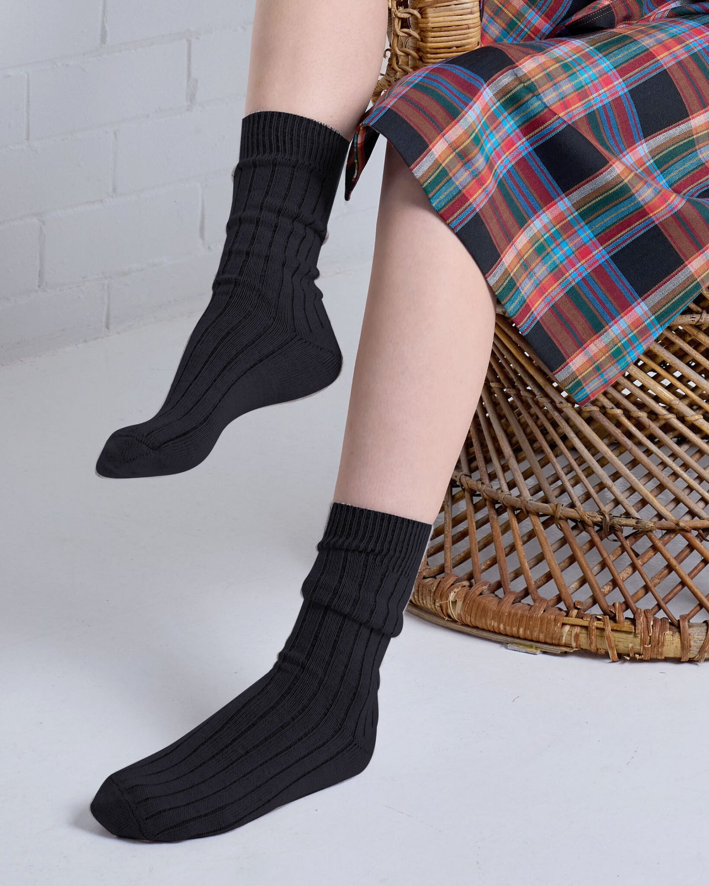 Tightology - Short Rib Merino Wool Socks - One Size - Black