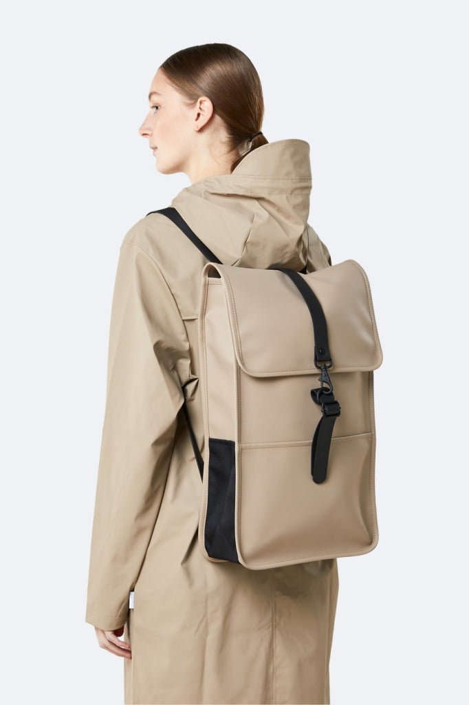 RAINS - BACKPACK - BEIGE - Tempted Kensington