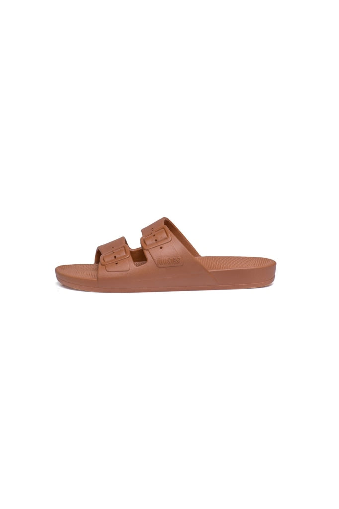Freedom Moses - Slides Toffee