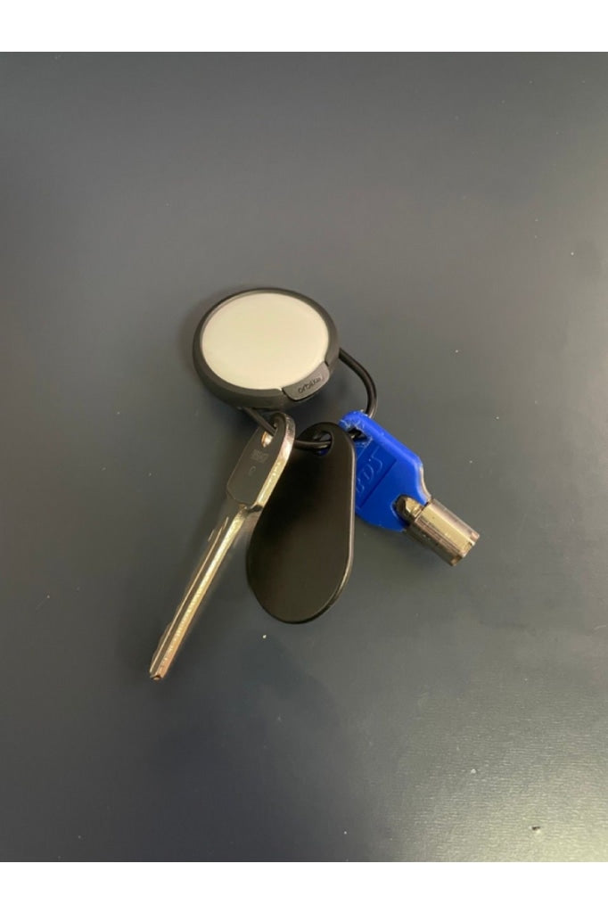 Orbitkey - Slim Case For Airtag Black Apparel & Accessories > Handbag Wallet Keychains