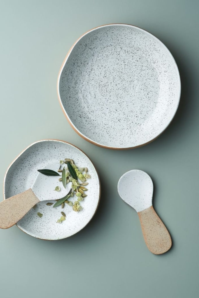 ROBERT GORDON - GARDEN TO TABLE - SERVING BOWL - WHITE - Tempted Kensington