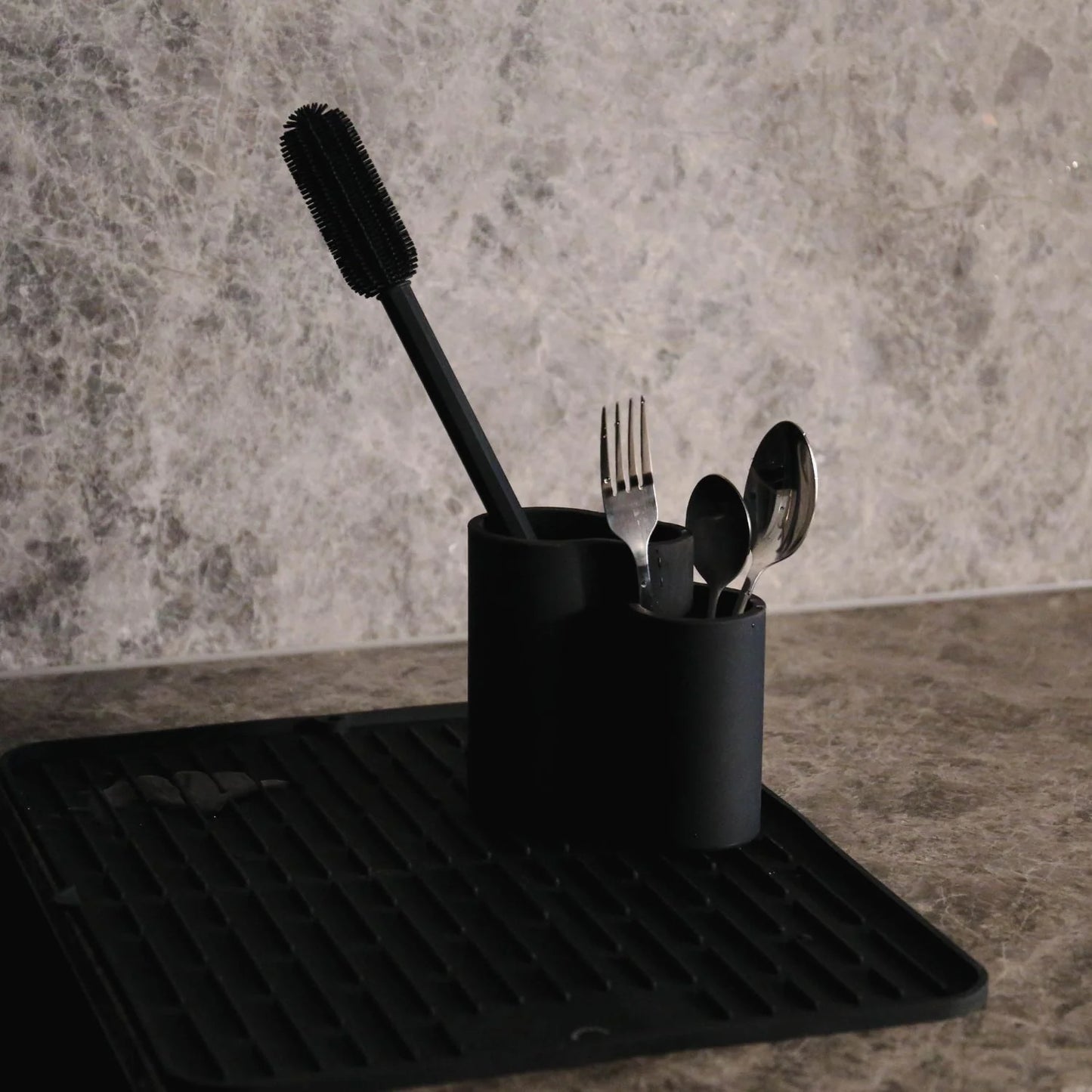 Designstuff - Bottle Brush - Black