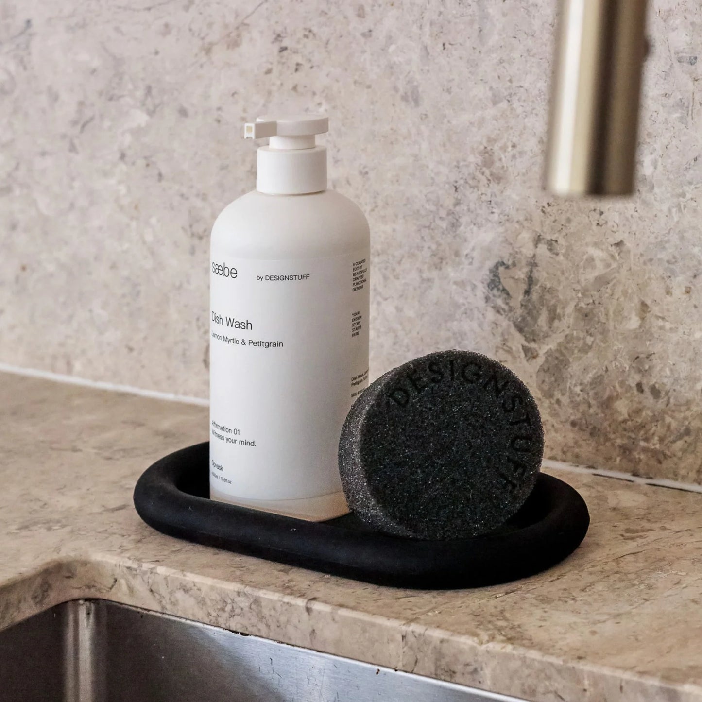 Designstuff - Round Silicone Sponge - Black