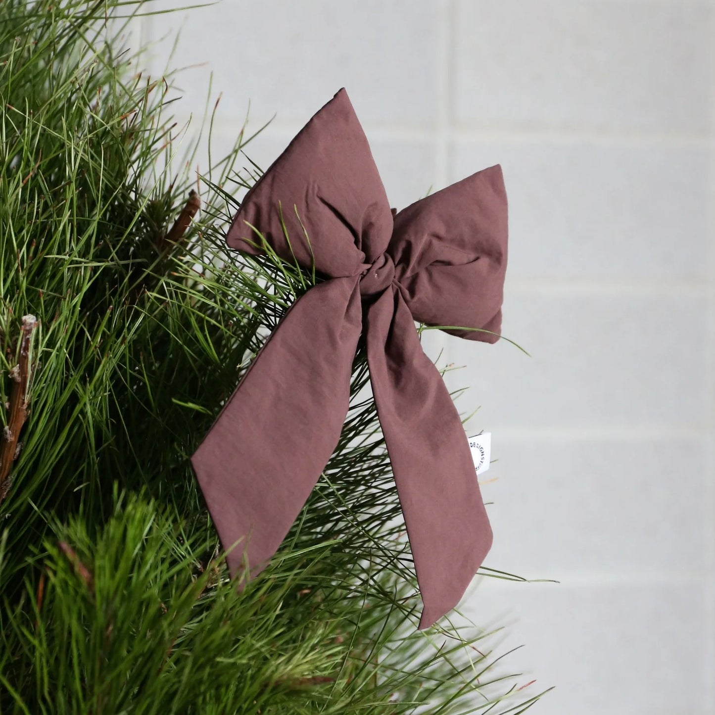 Designstuff - Luva Bow With Tree Clip- Small- H24cm - Burgundy