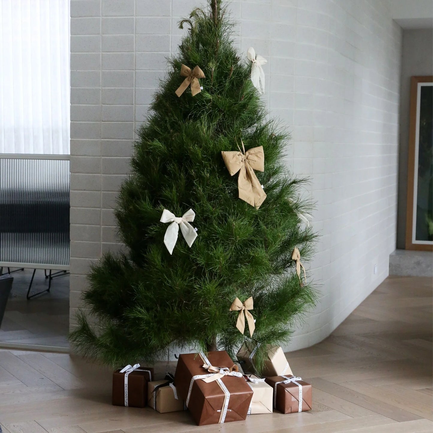 Designstuff - Luva Bow With Tree Clip- Small- H24cm - Fern