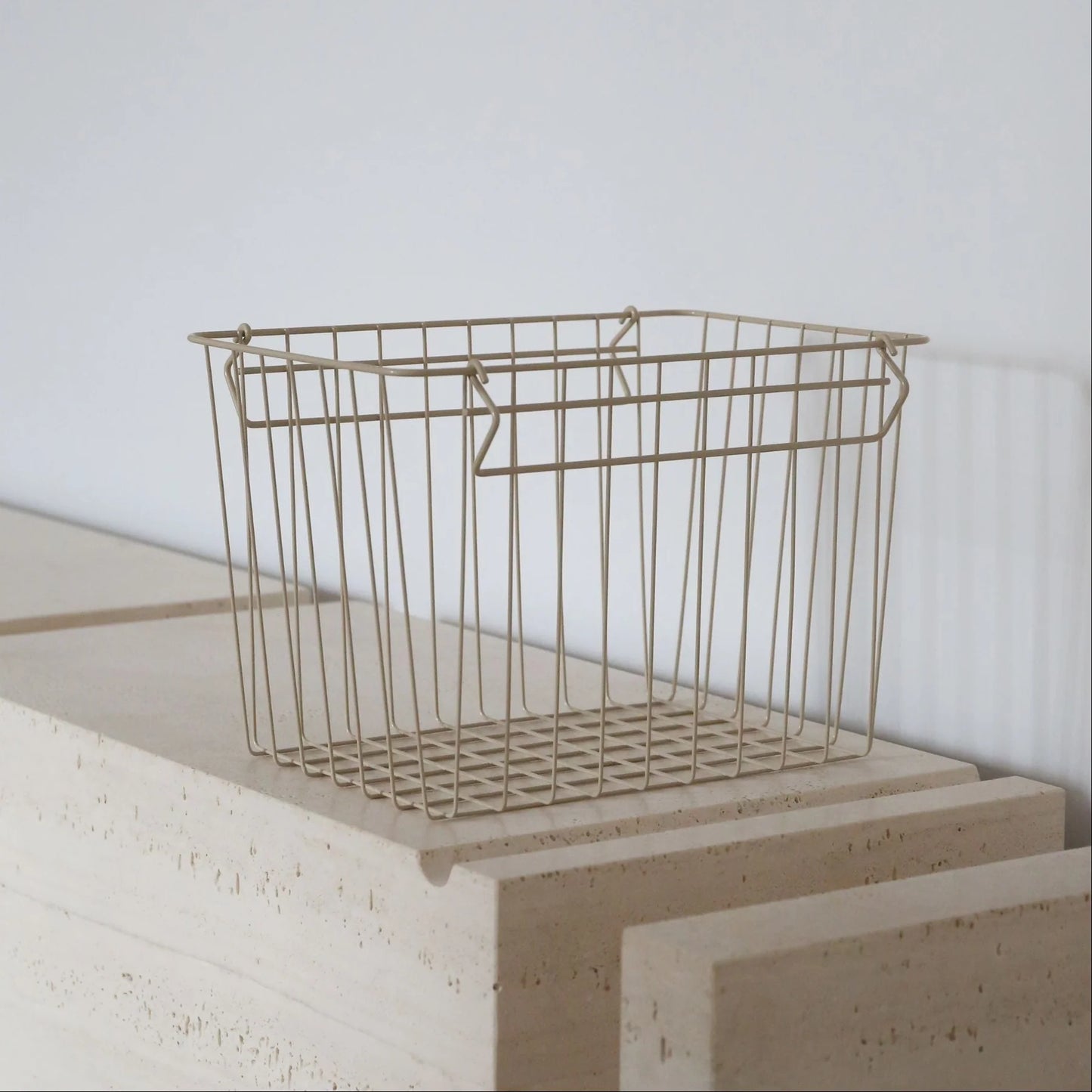 Designstuff - Metal Basket - Sand - Large