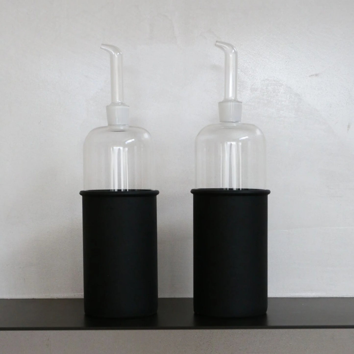 Designstuff - Luyo Oil & Vinegar Bottle - Gift Set - 700ml - Black