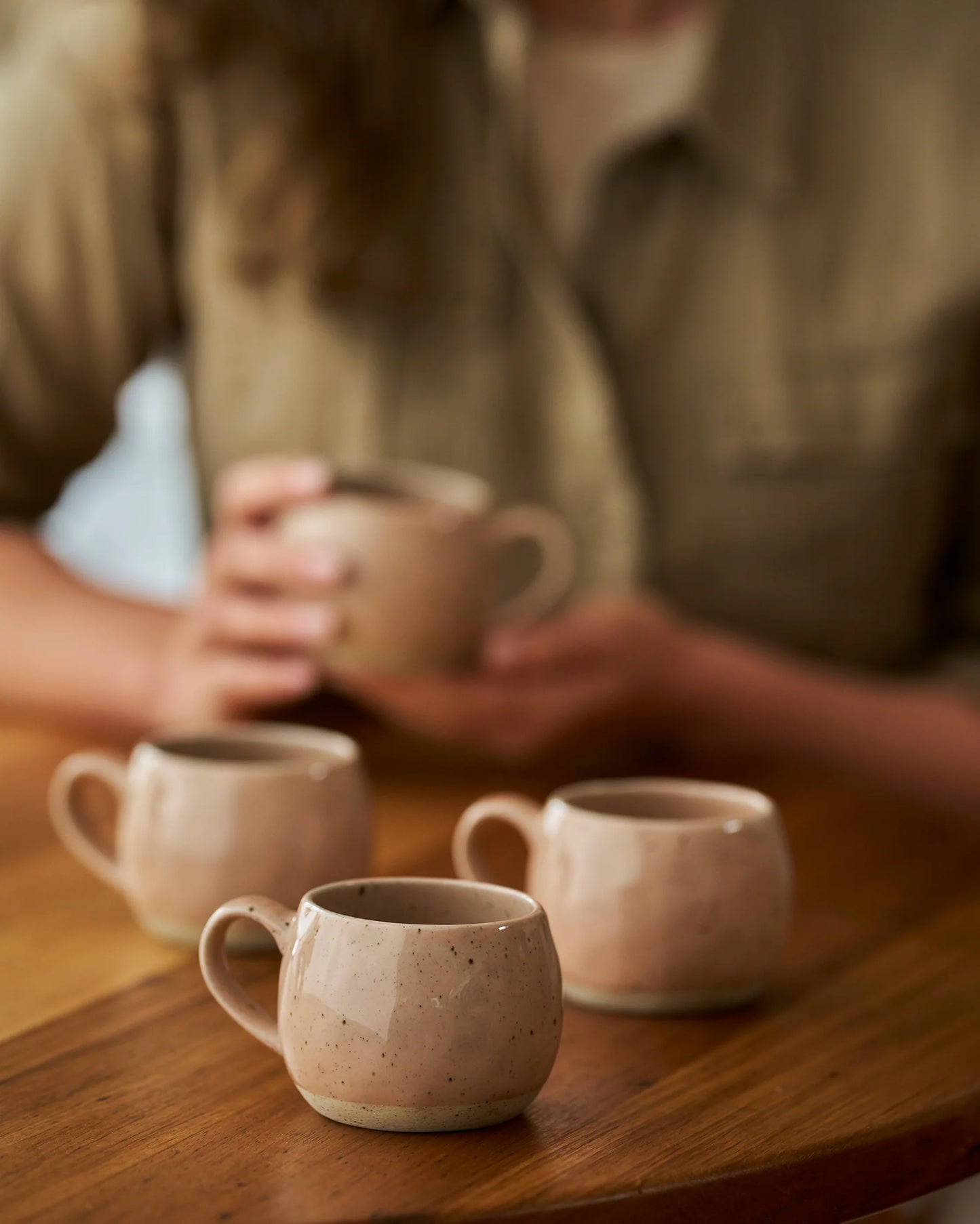 Robert Gordon - Mug - Set Of 4 - Moonstone Mineral