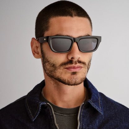Le Specs - Le Castle - Black