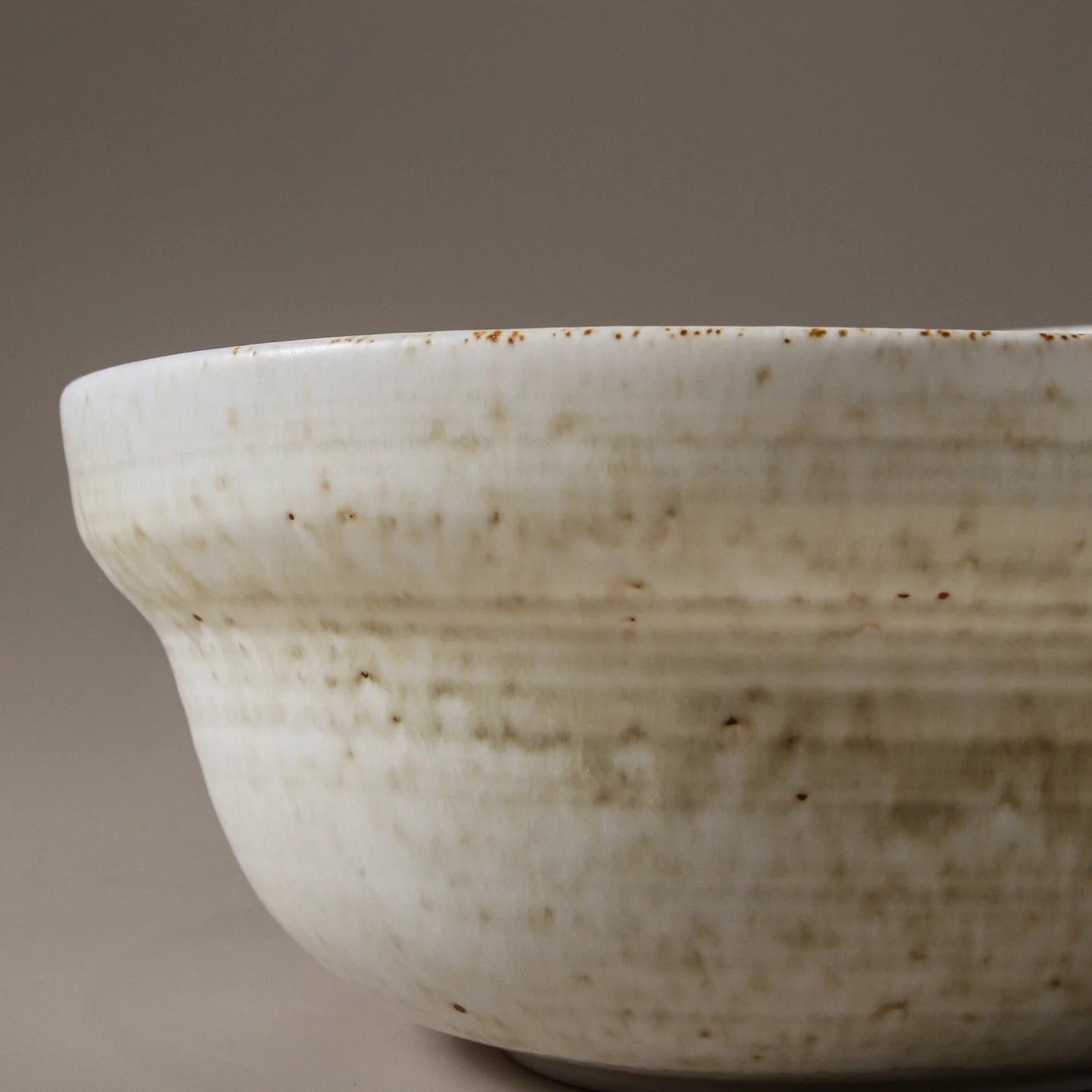 Indigo Love Collectors - Suiki Large Serving Bowl - White