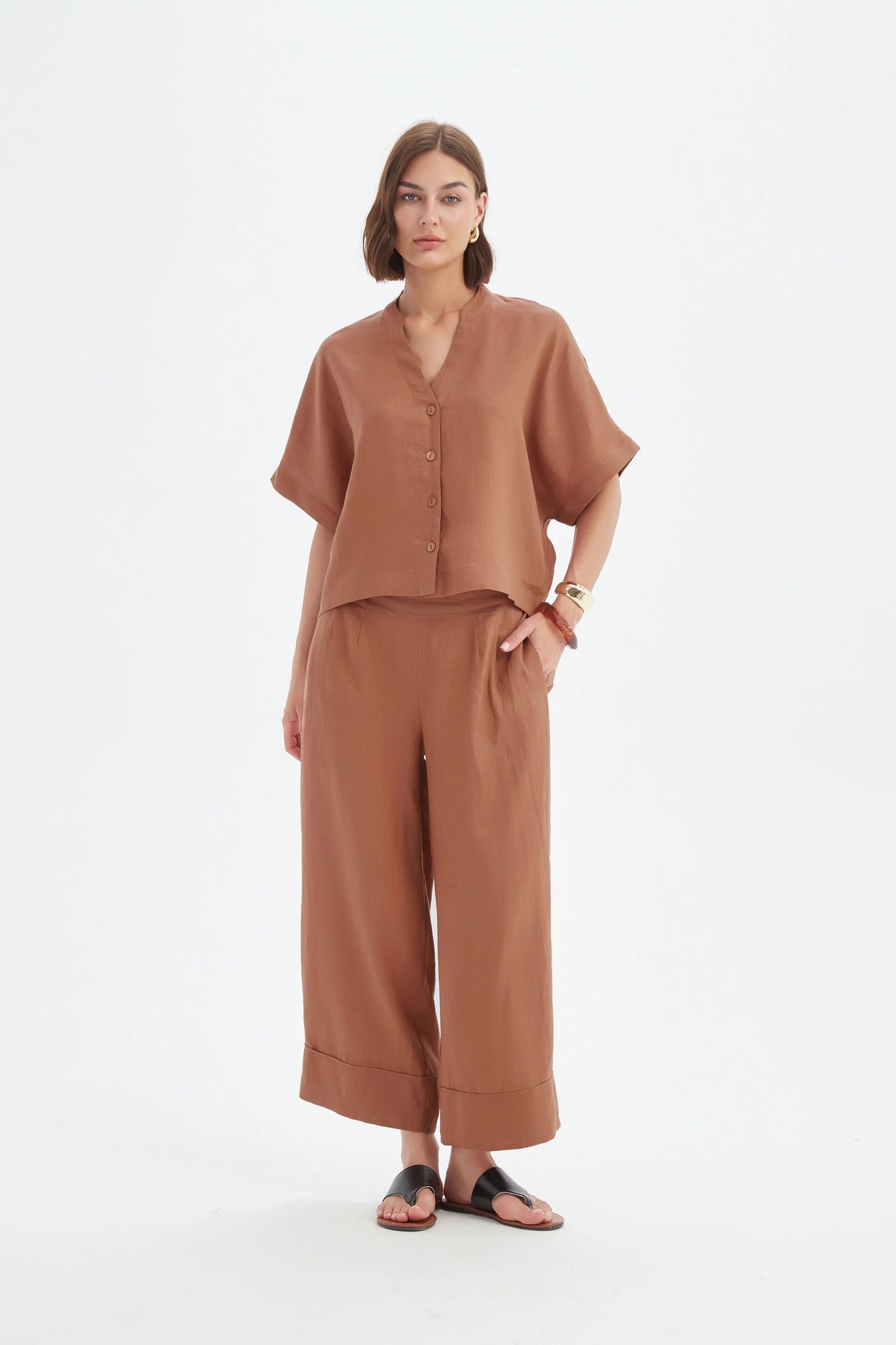 Tirelli - Boxy Button Linen Shirt - Cedar