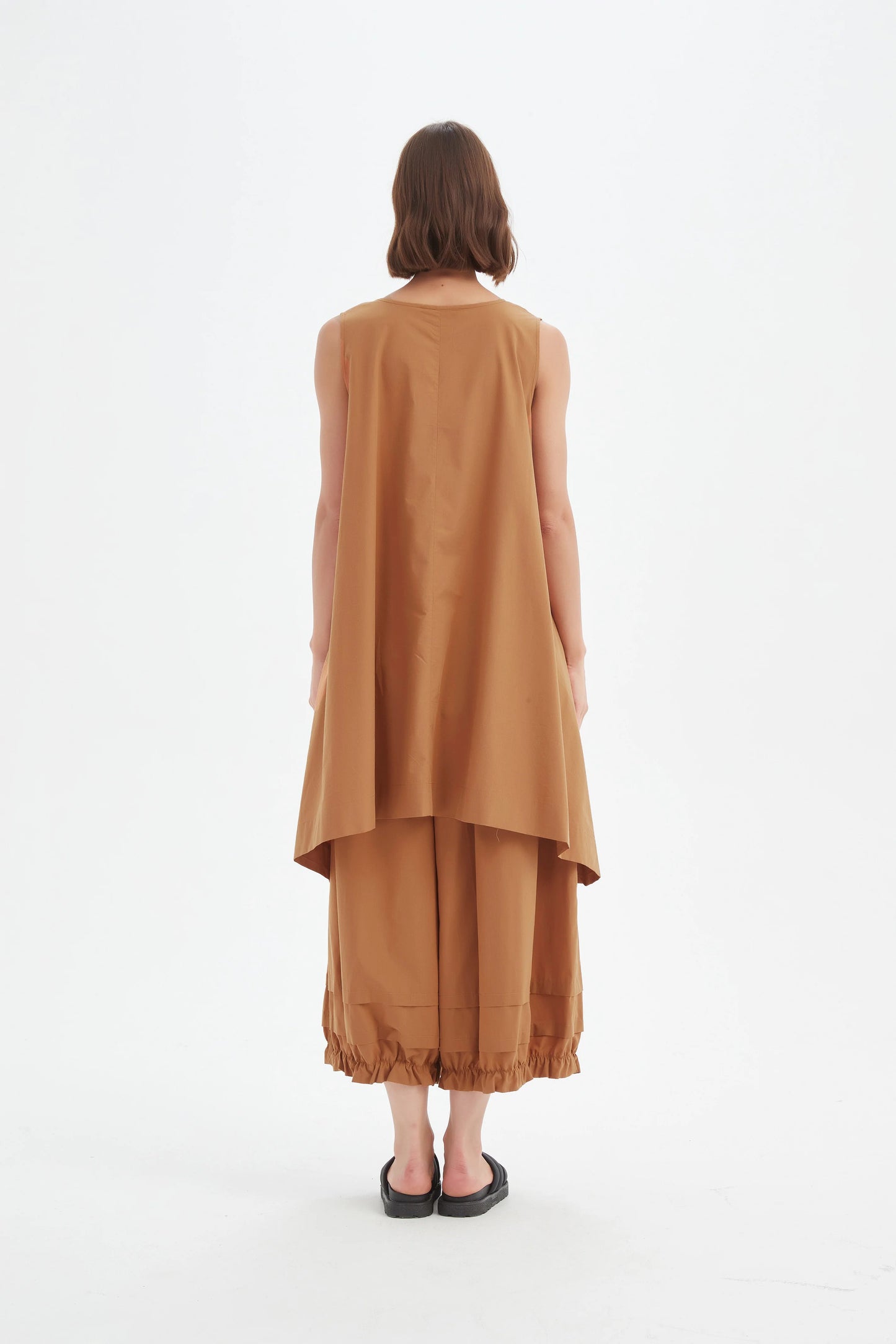 Tirelli - Sleeveless Swing Top - Russet