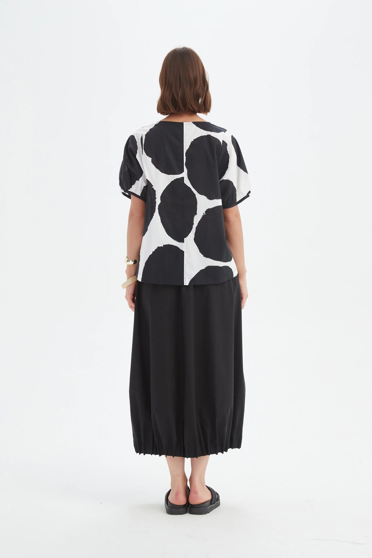 Tirelli - V Neck Bishop Sleeve Poplin Top - Black/white Spot