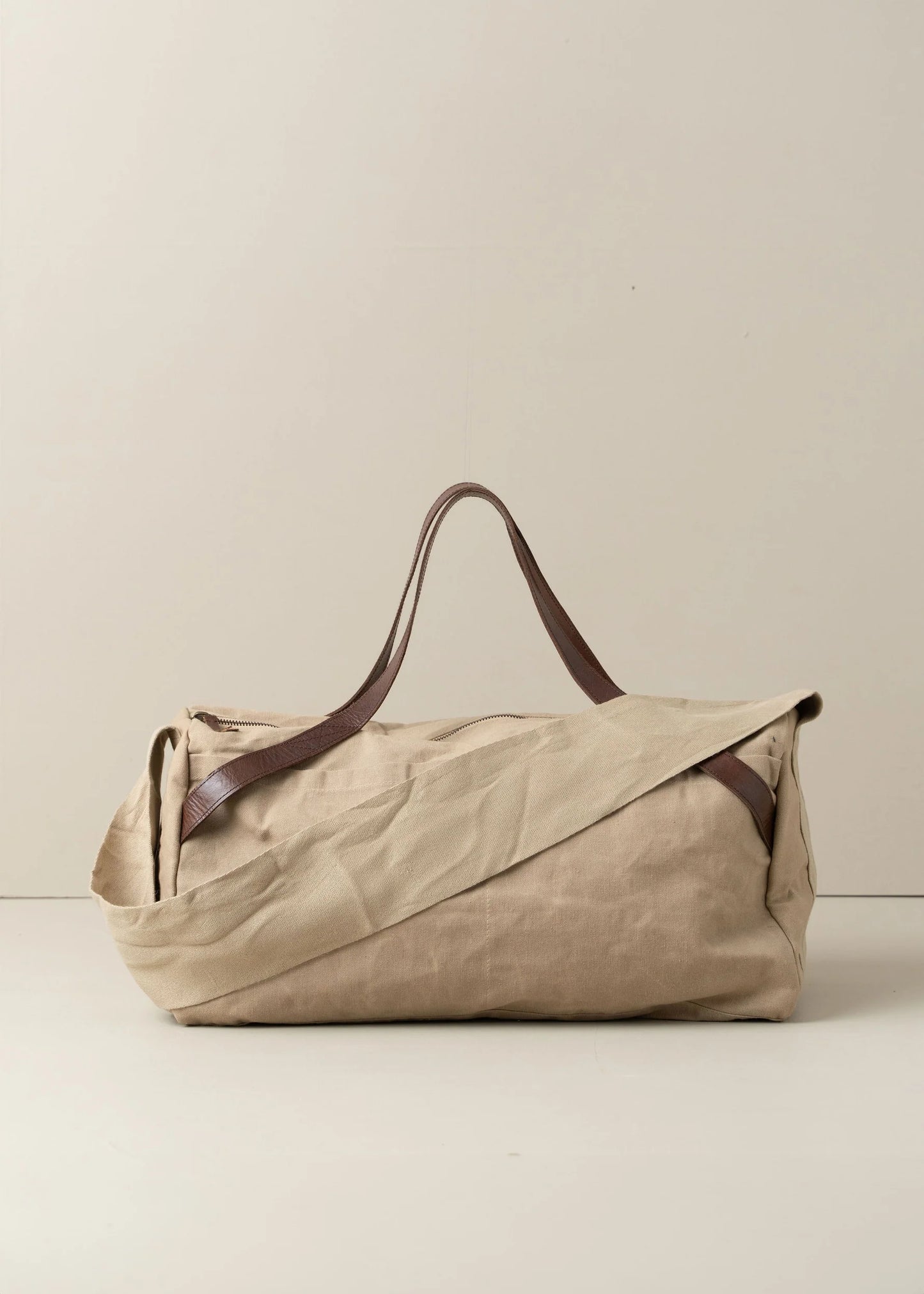 Saarde - Journey Duffle Canvas Bag - Clay