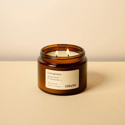 Etikette - Candle - Larapinta In Sandlewood & Pepperberry - 500ml