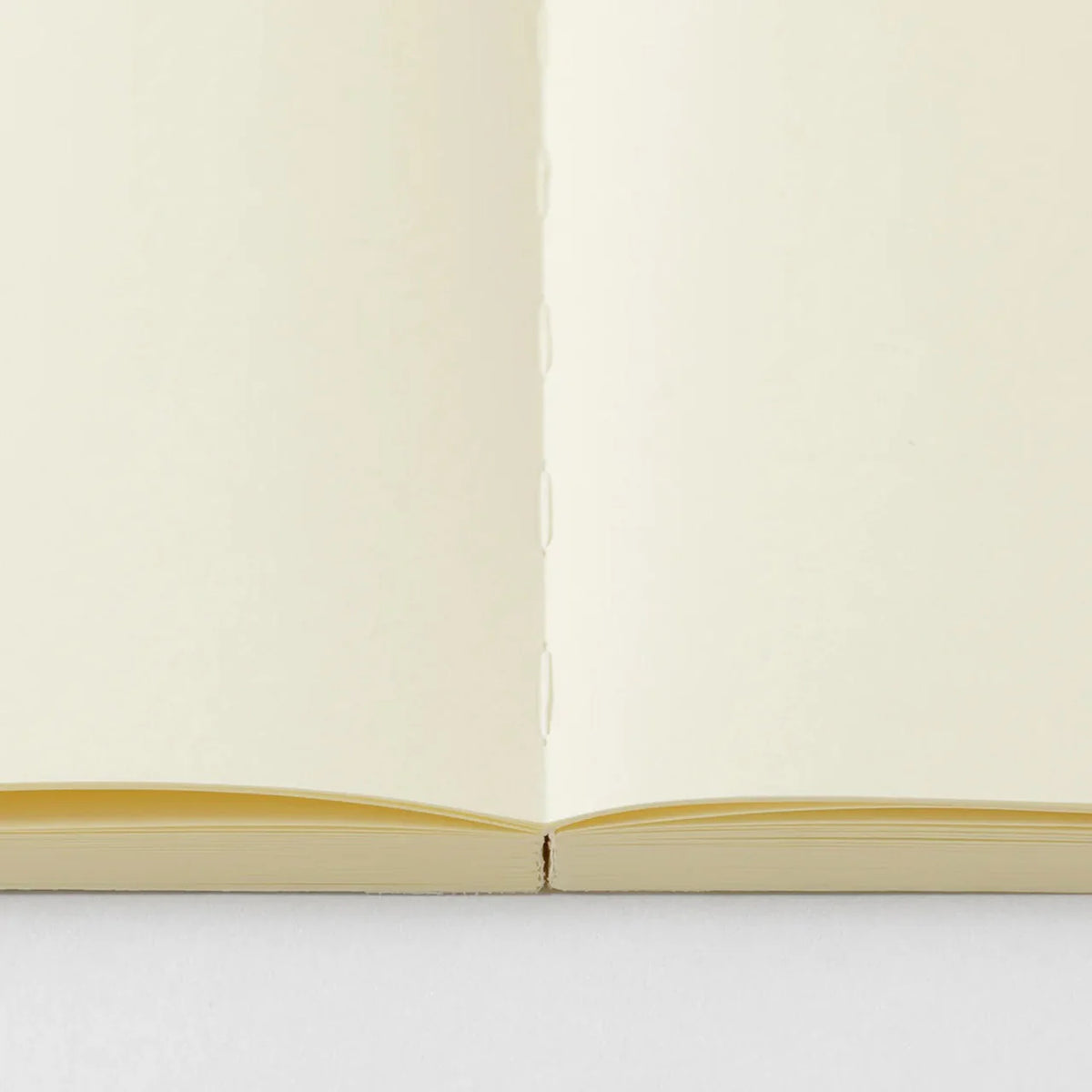 Midori - Md Paper - Notebook - A5 - Plain