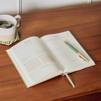 Papier - Hardcover Notebook - A5 - Wellness Journal - Happy Stripes