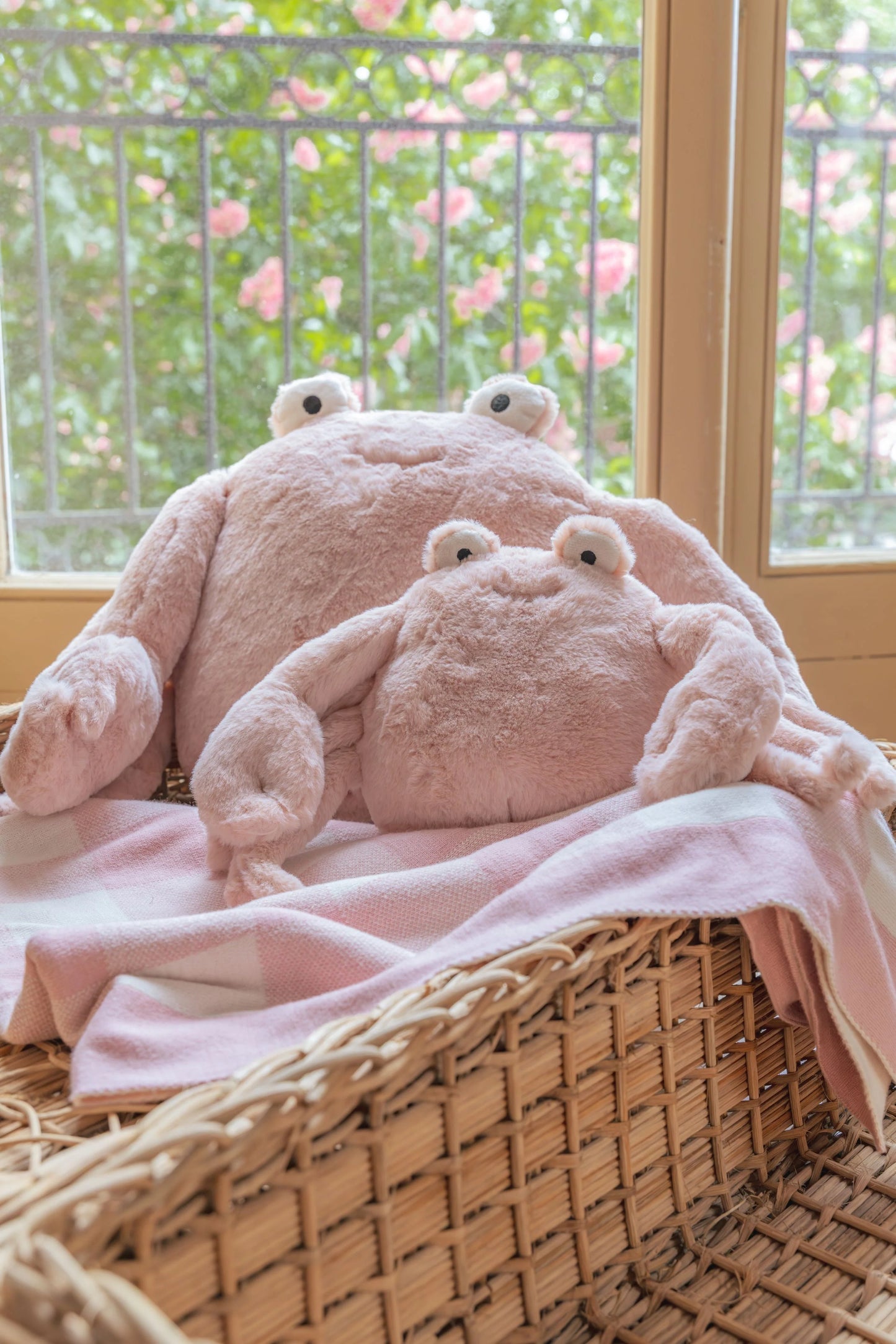 Nana Huchy - Clawdia The Crab