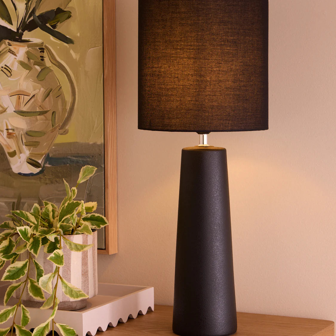 Amalfi - Kent Table Lamp 24 X 24 X 66.5cm - Black