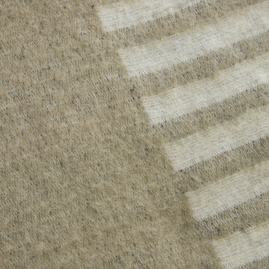Grand Designs - Forest Throw - Green