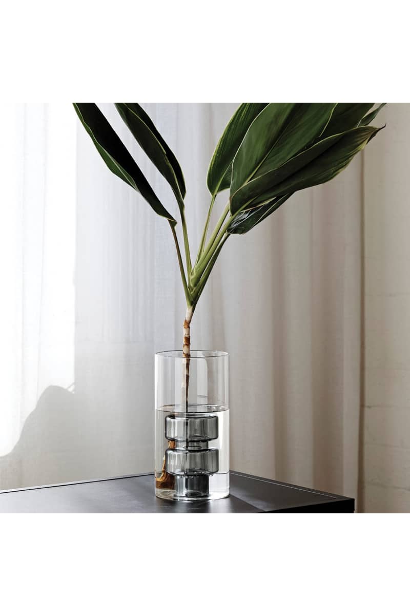 Studio Milligram - Organic Interior - Sculptural Vase