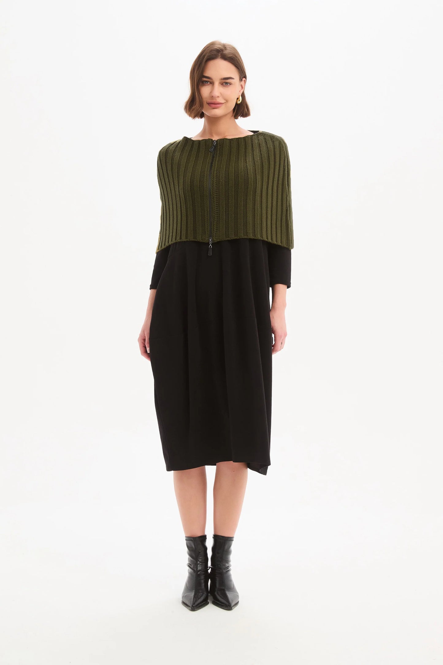Tirelli - Zip Through Knit Shawl - Khaki
