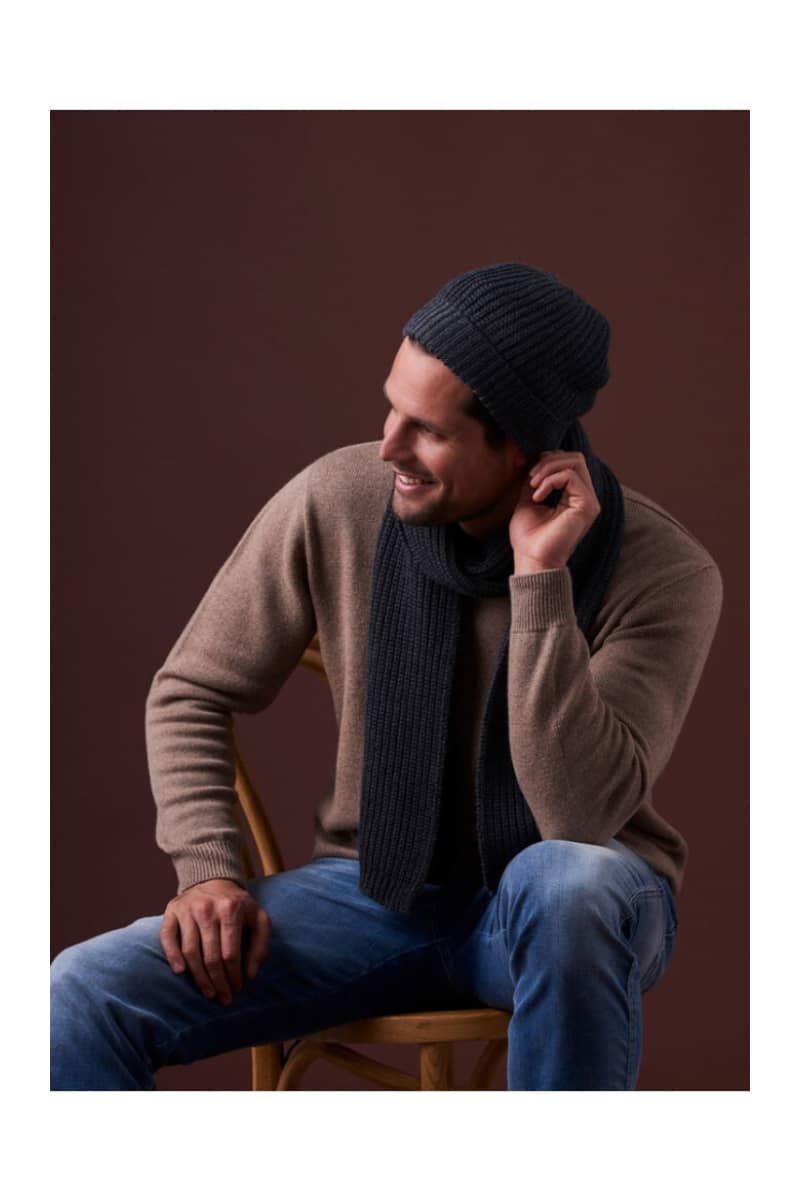 Uimi - Ernest Fishermans Rib Beanie One Size Charcoal Apparel & Accessories > Clothing Hats