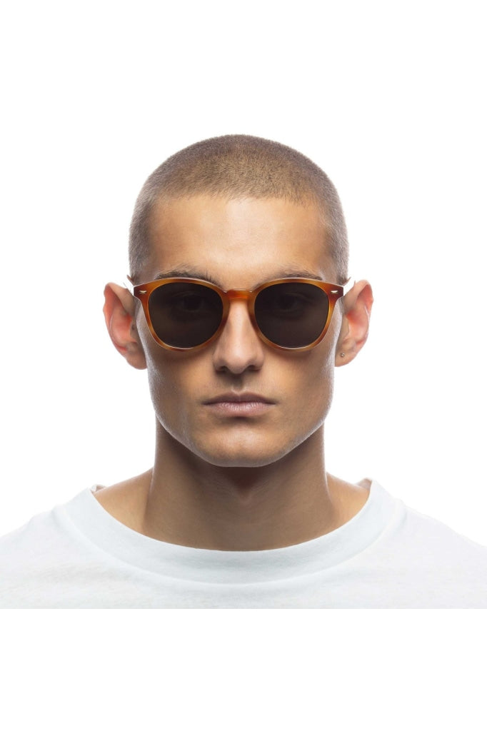 Le Specs - Bandwagon Vintage Tort Apparel & Accessories > Clothing Sunglasses