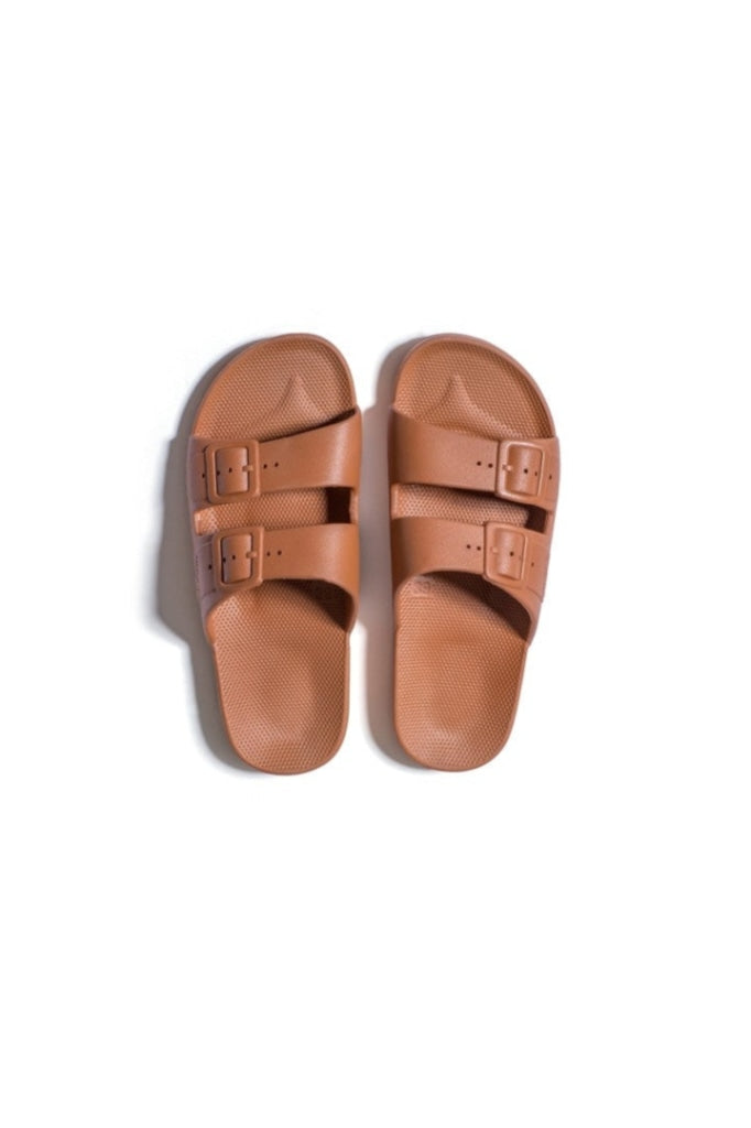 FREEDOM MOSES - SLIDES - TOFFEE